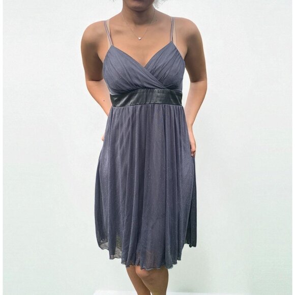 Hot Kiss Metallic Gray Spaghetti Strap Dress Waistband Pleated Skirt Size M - Picture 1 of 5